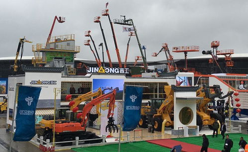 晉工機械以科技感特裝展臺設計參展2021長沙國際工程機械展覽會