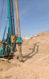 專(zhuān)業(yè)出租25噸吊車(chē)和隨車(chē)吊和旋挖鉆機(jī)和鏟車(chē)挖掘機(jī)等工程機(jī)械!